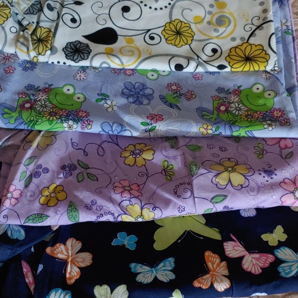 Scrub, scrubs, scrub tops!! - Picture 11 of 11